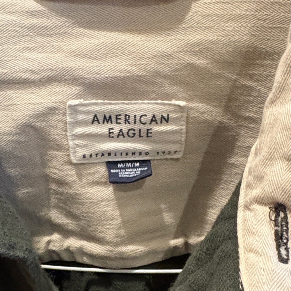 American Eagle Forest Green Shirt Jacket - Picture 3 of 3